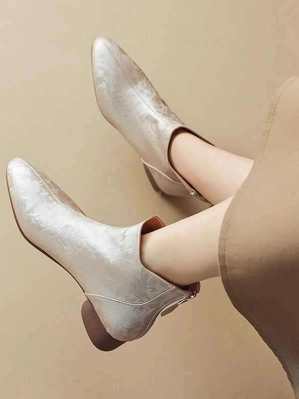 压花后拉链粗跟短靴低跟尖头秋冬单靴秋季拉链尖头舒适国风百搭