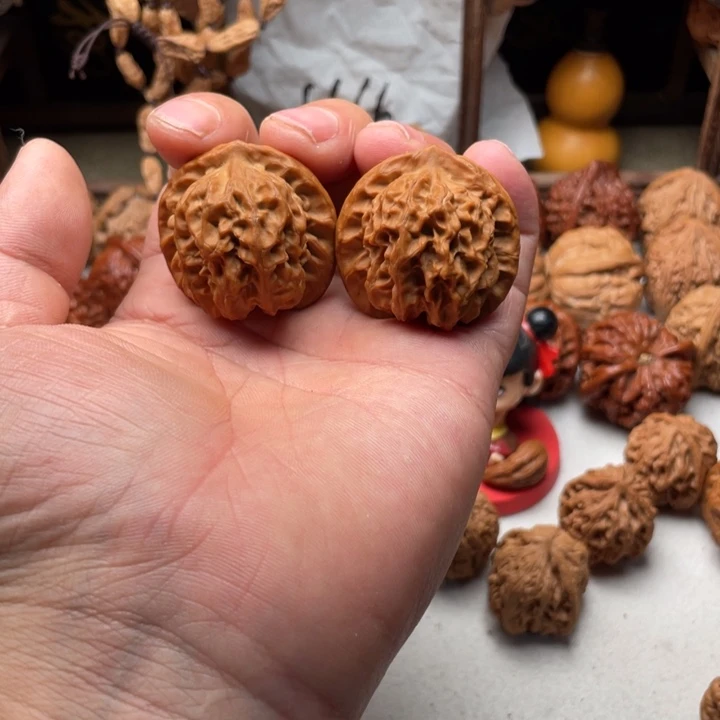 文玩核桃吊坠龙鳞纹37