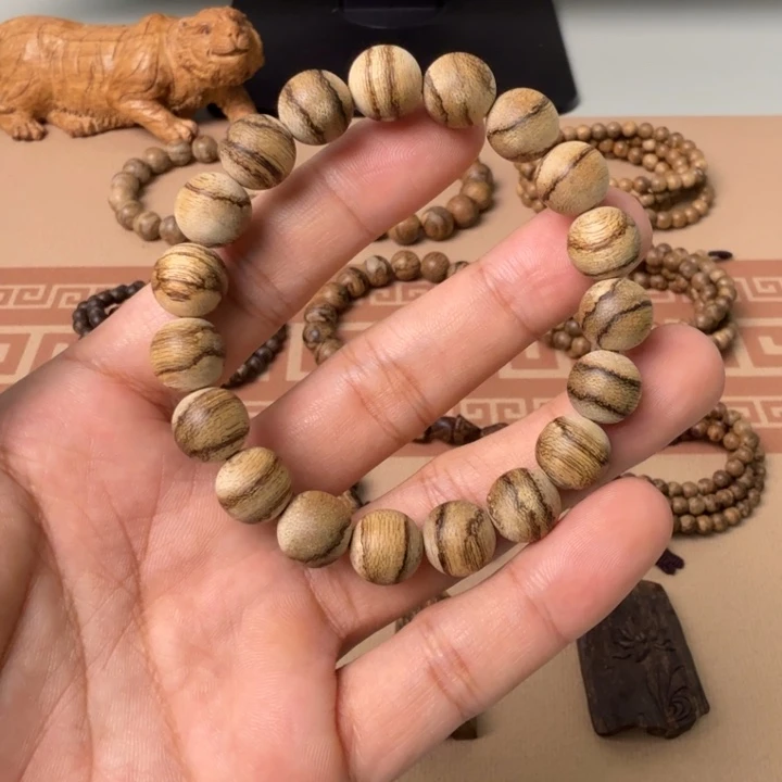 沉香碎屑沉香达拉干1.1cm单圈8.7克