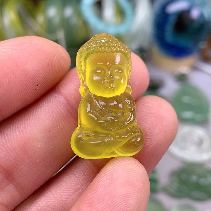 蛇纹石玉挂坠未镶嵌