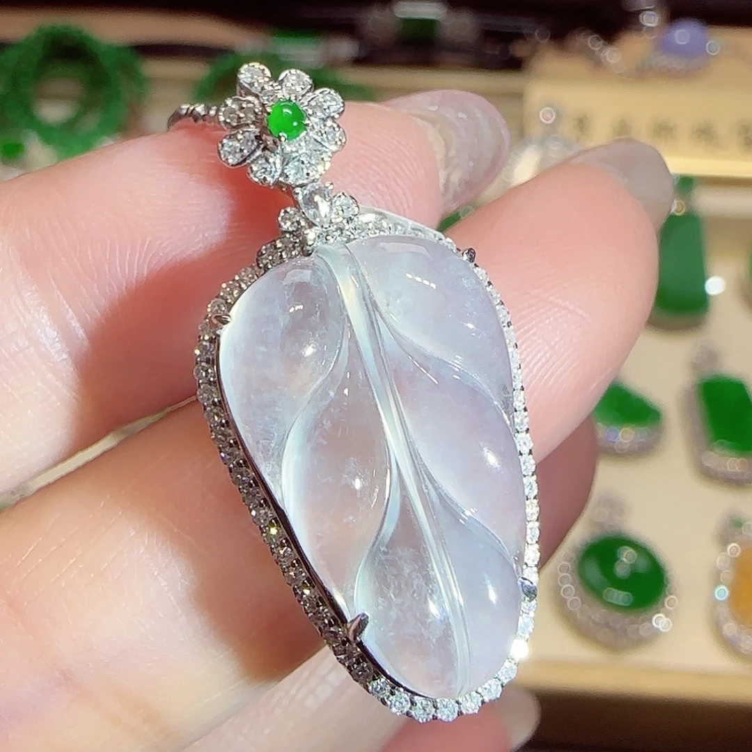 翡翠18K金镶嵌吊坠(不含链)