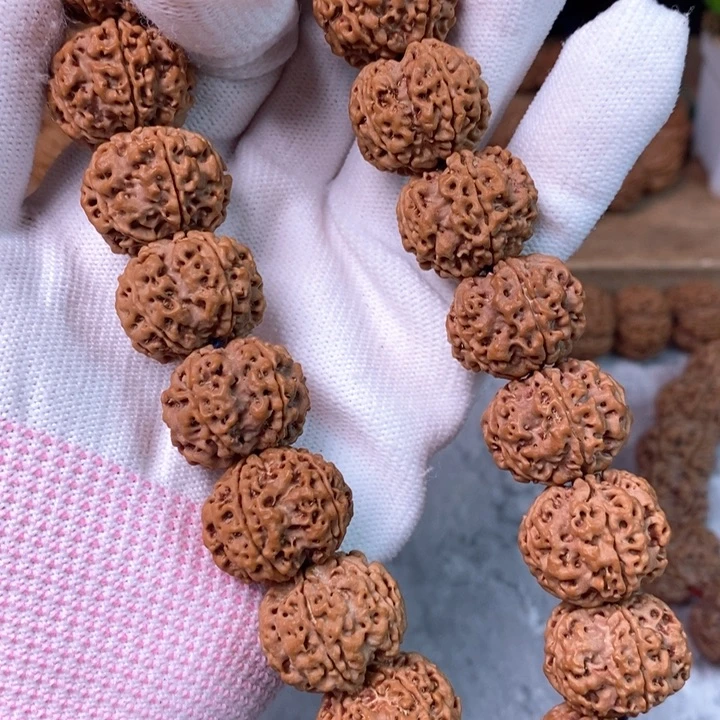 金刚菩提手串21mm左右蜂窝双龙梅花底，超头品质