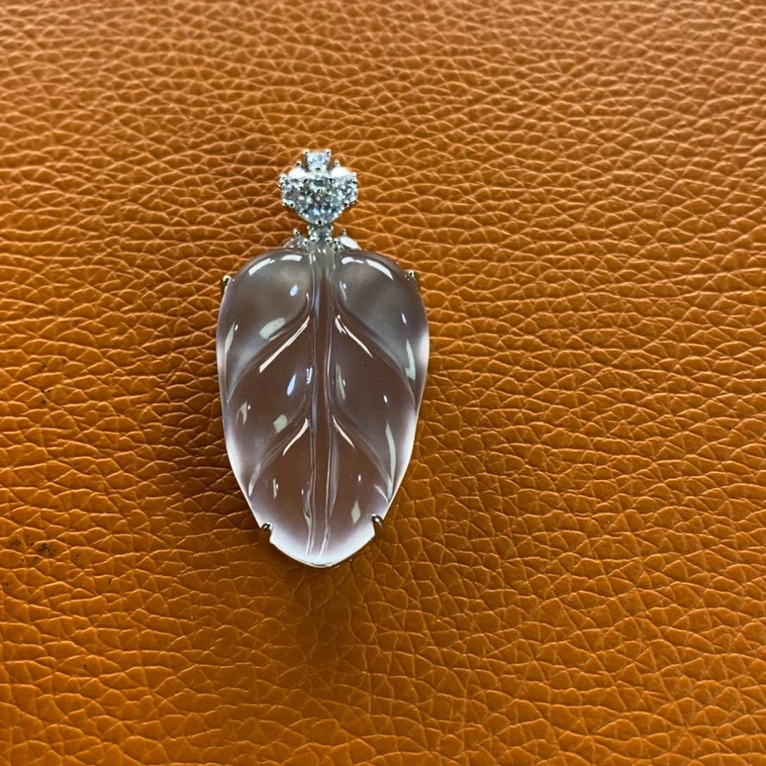 石英质玉吊坠银S925镶嵌
