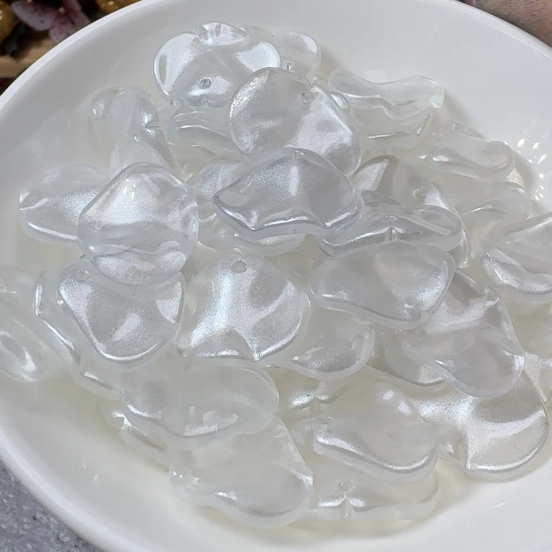 玻璃166号 珍珠白 赤丹花