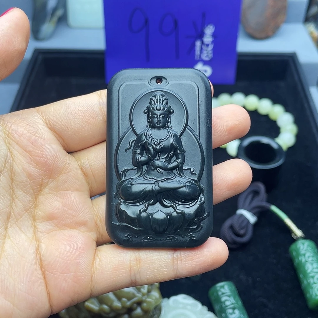 秦***德和田玉未镶嵌颈饰