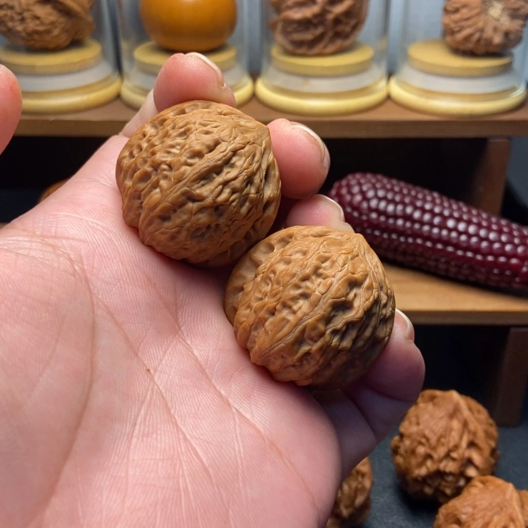 吊坠文玩核桃36全品三角铁