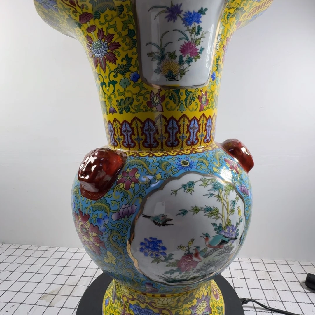 波***瓶粉彩花卉纹陶瓷瓶