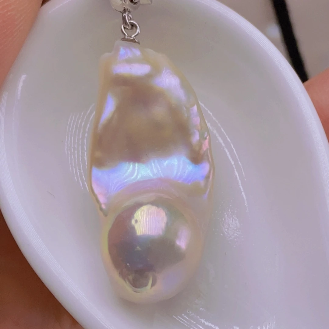 淡水珍珠未镶嵌吊坠(赠链)