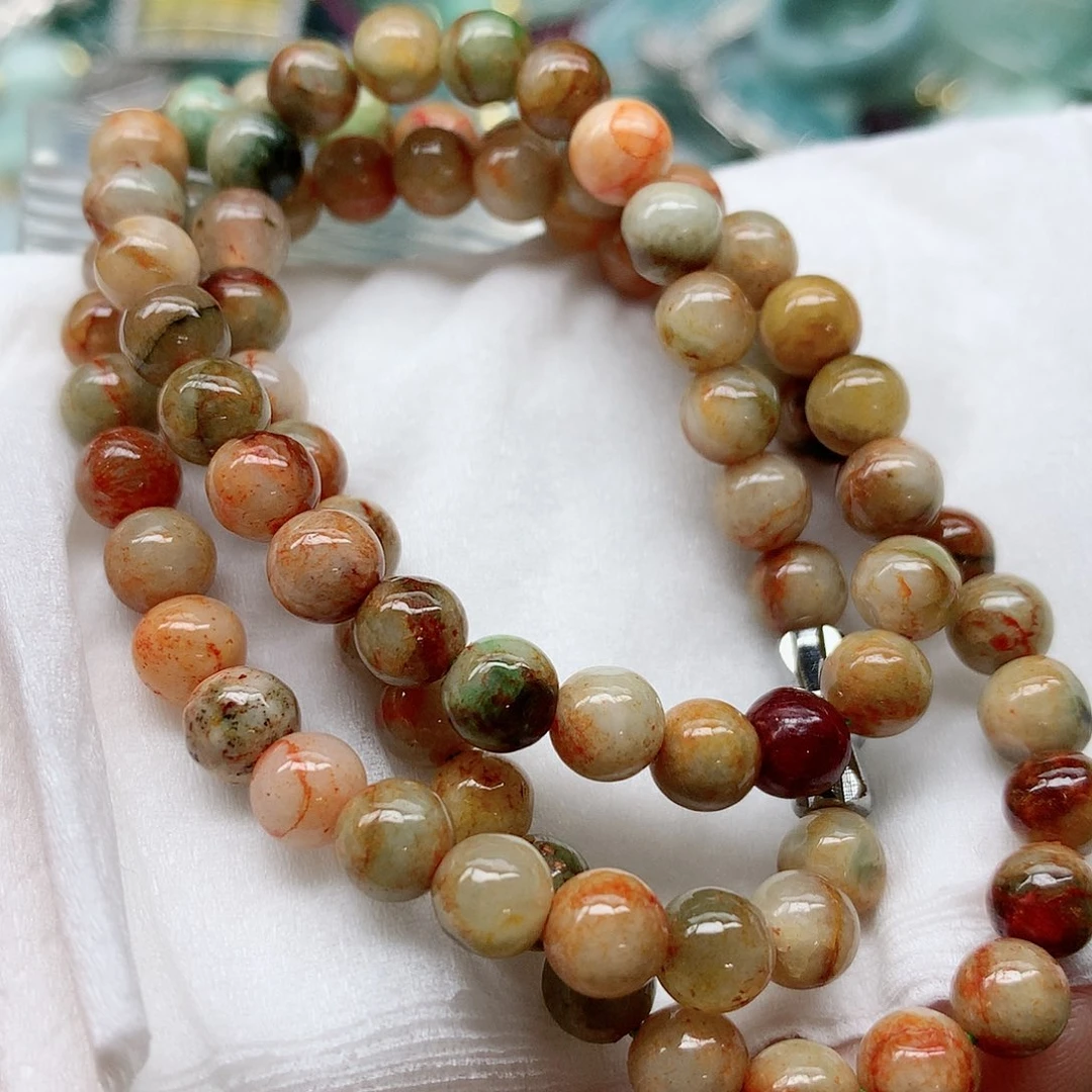 翡翠颈饰未镶嵌手串