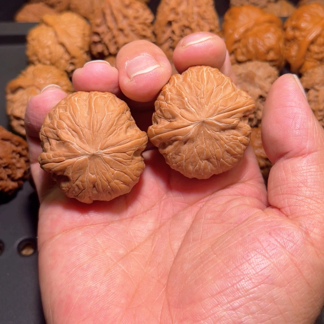 文玩核桃吊坠40全品无修文玩核桃铁锤