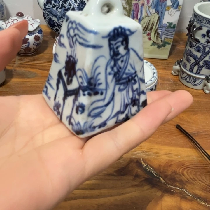 摆件一**山景德镇陶瓷艺术品