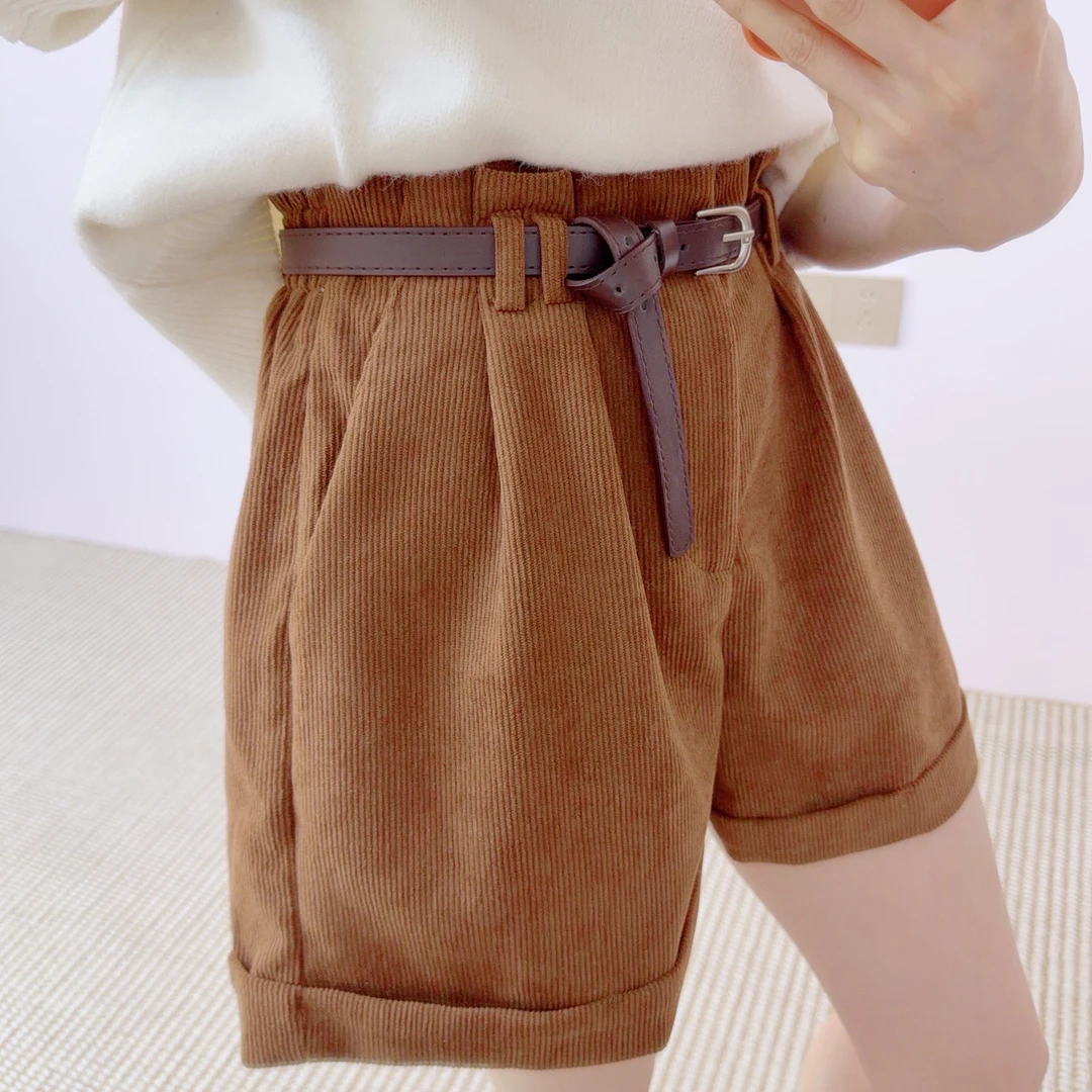 8697春秋韩版显瘦高腰显瘦打底外穿百搭短裤697/RS