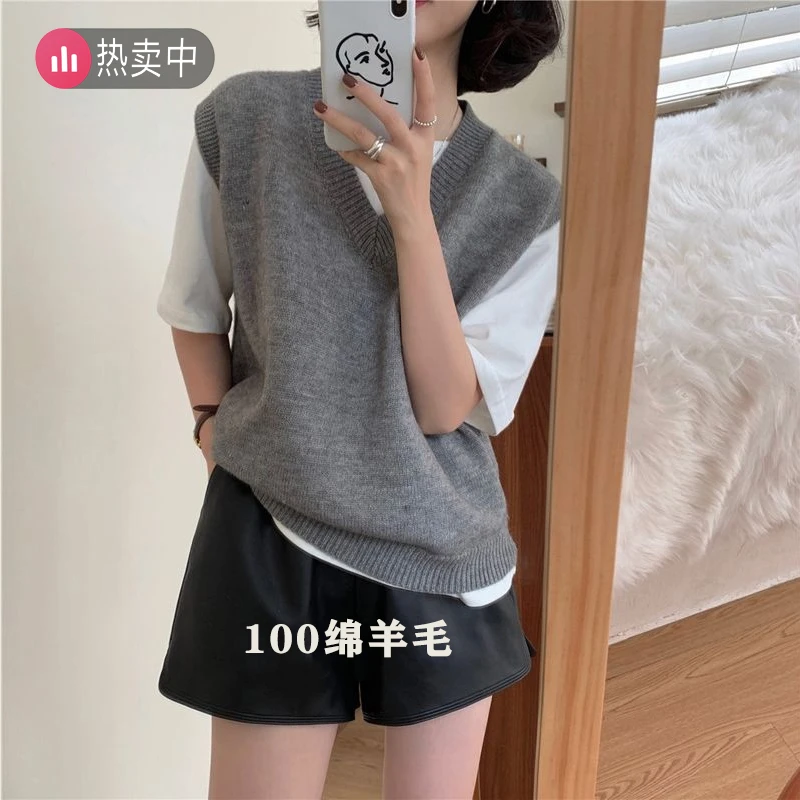 无袖针织马甲女2025新款早秋季宽松显瘦外搭v领毛衣背心叠穿上衣