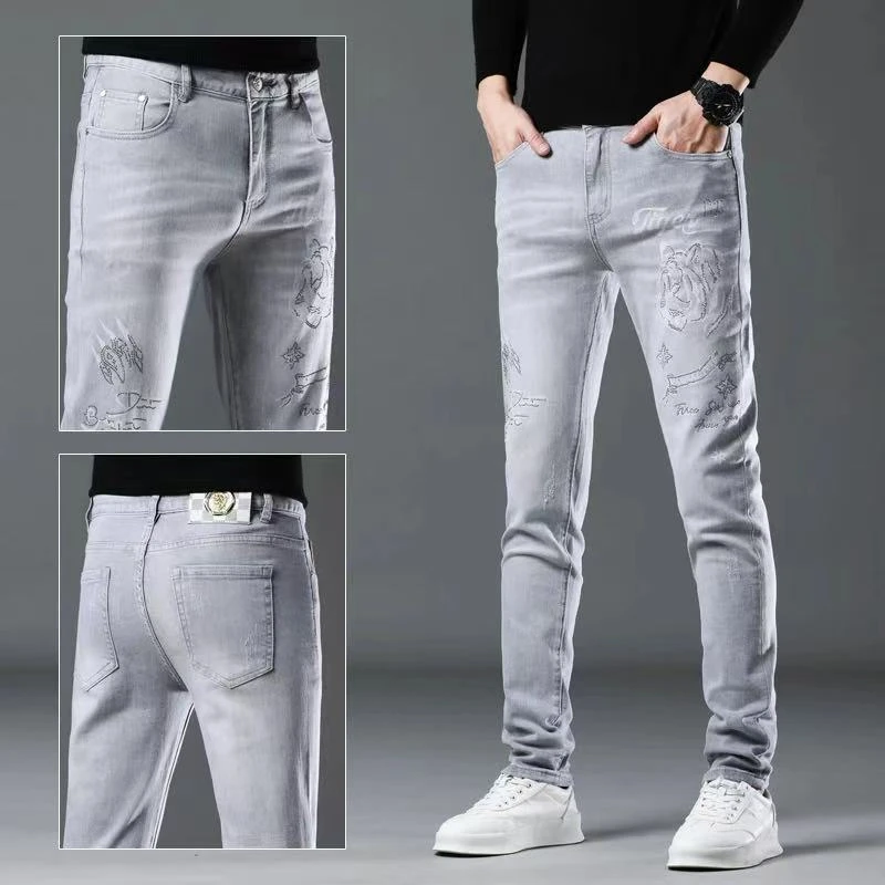 高端男士牛仔裤2025春夏浅色弹力修身小脚裤欧版印花潮流薄款长裤