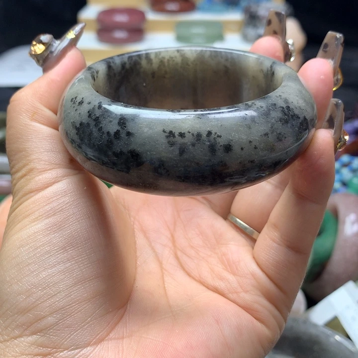 未镶嵌手镯石英质玉湘***静