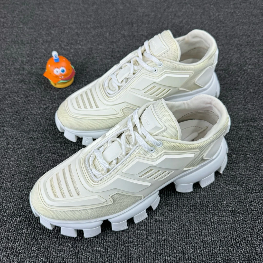 95新 Prada/普拉达 齿轮厚底鞋38码机能风酷炫HB1107