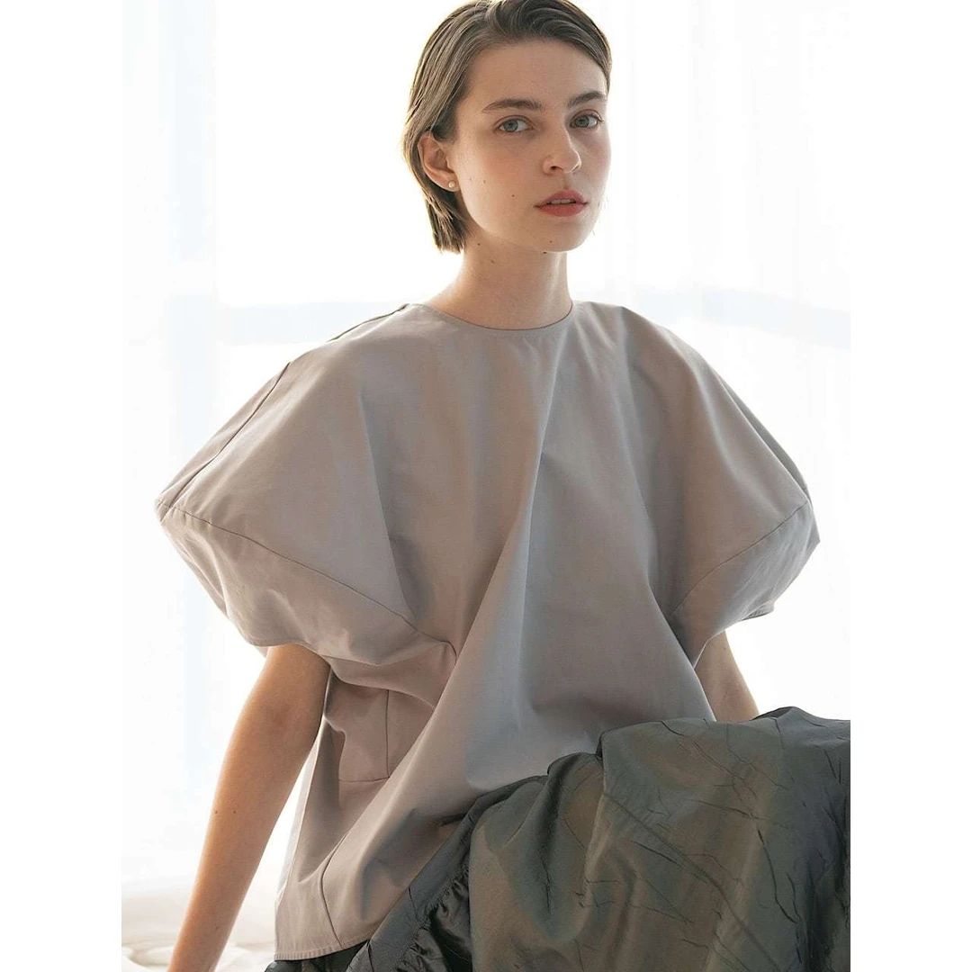 【胖虎家】夏季新款 L 时尚立体设计剪裁灯笼袖衬衫纯色百搭上衣