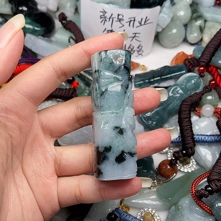 未镶嵌挂件翡翠翡翠