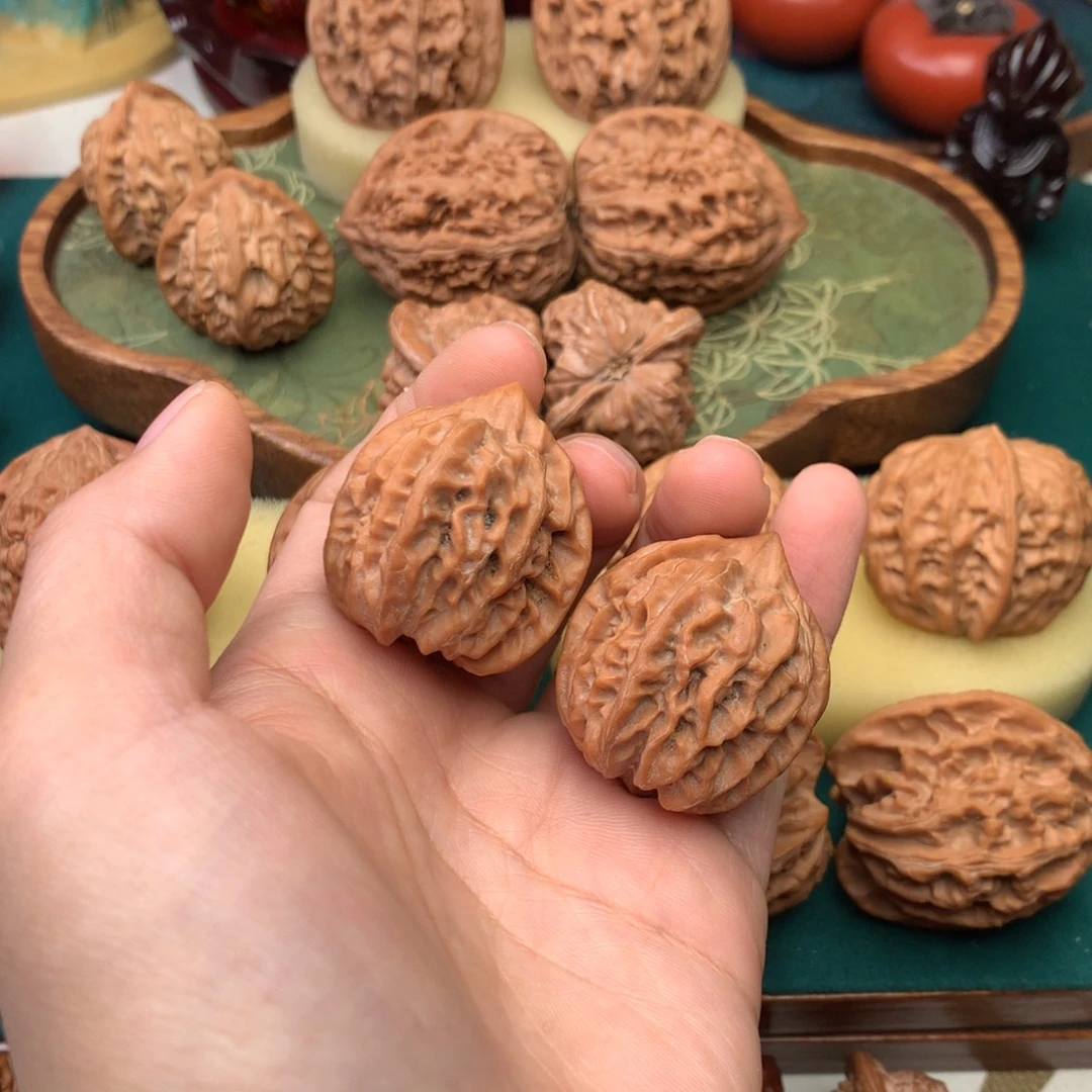 文玩核桃把件奶龙32