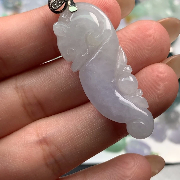 翡翠未镶嵌项圈翡翠