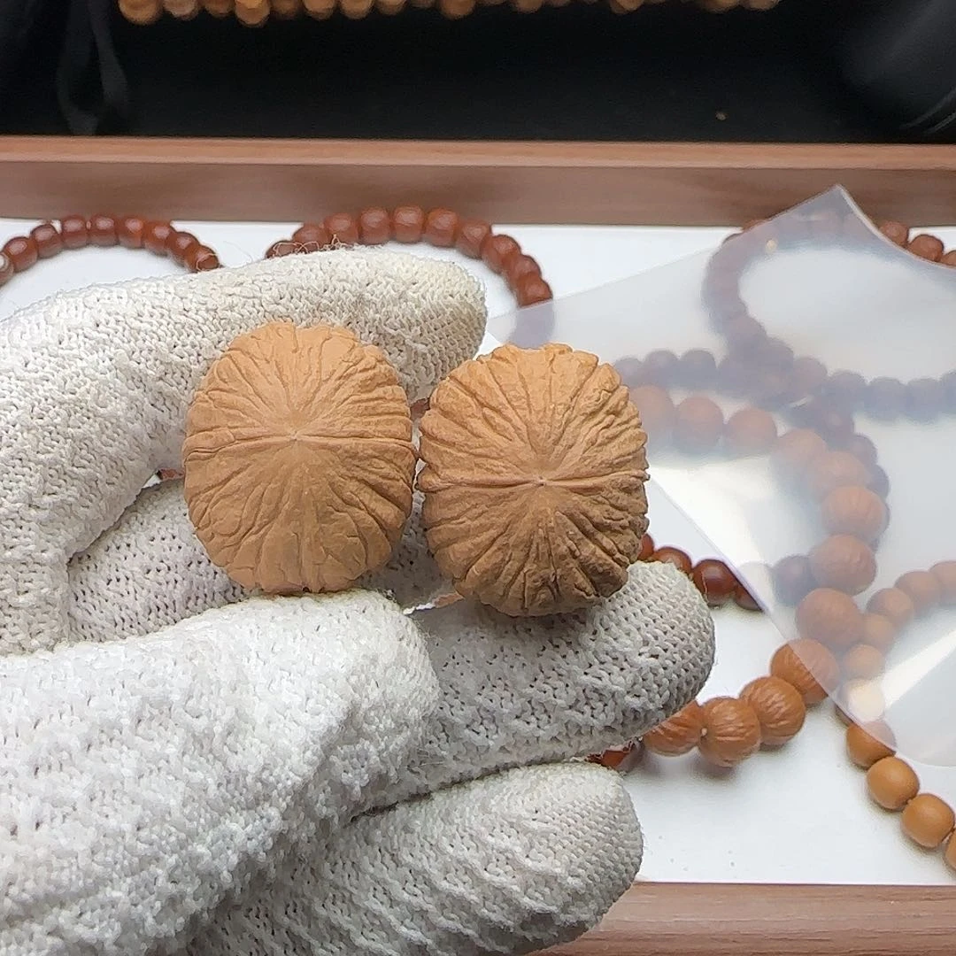 猴头核桃吊坠手把件