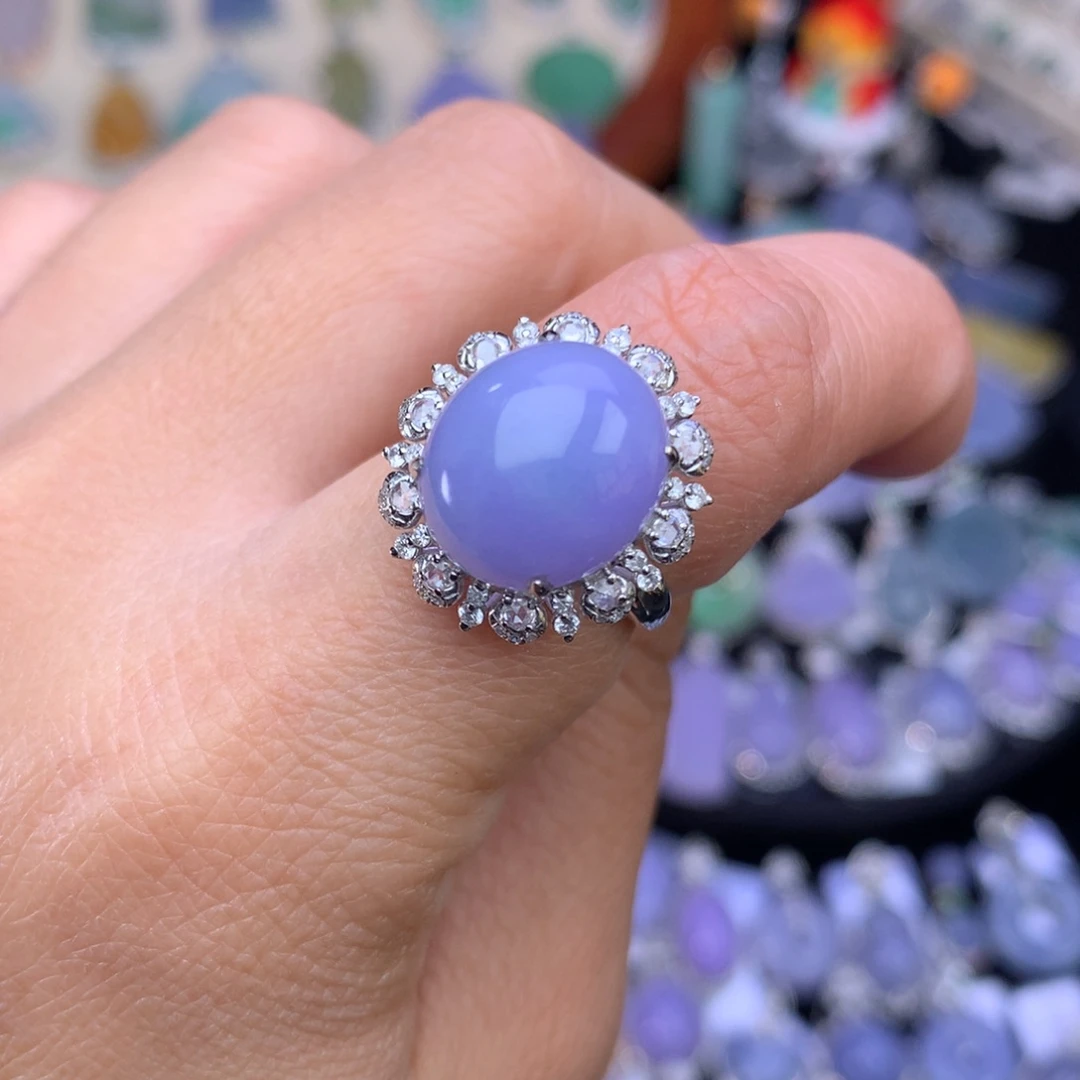 翡翠戒指18K金镶嵌蛋面戒指