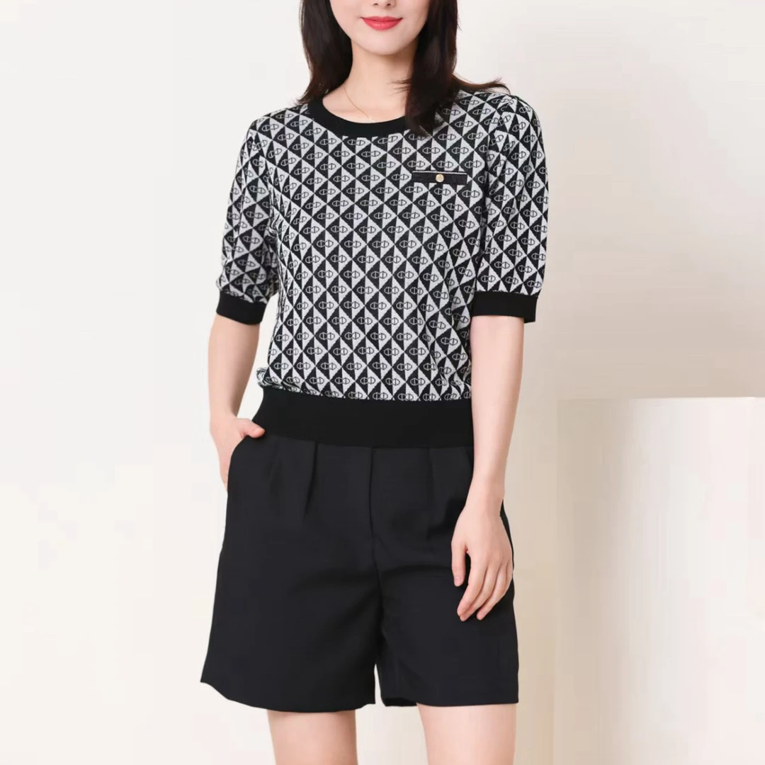 蒂薇娅【高档天丝系列】时尚减龄款天丝上衣26517