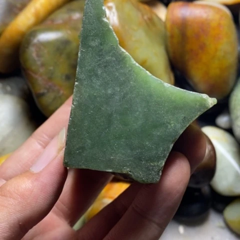 未镶嵌和田玉（糖玉）挂件