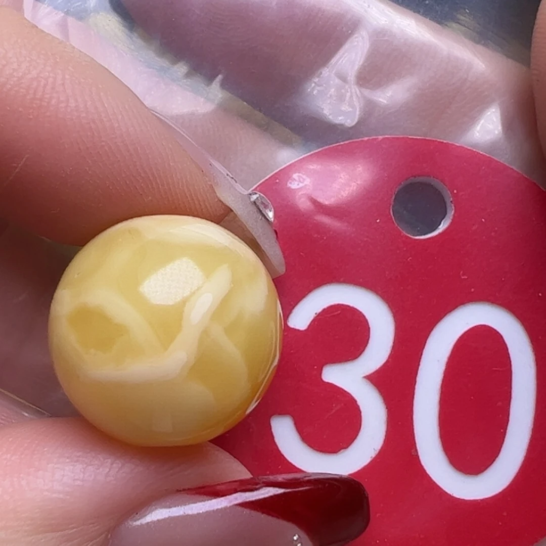 蜜蜡未镶嵌珠宝奇石孔道微瑕15.6mm圆珠