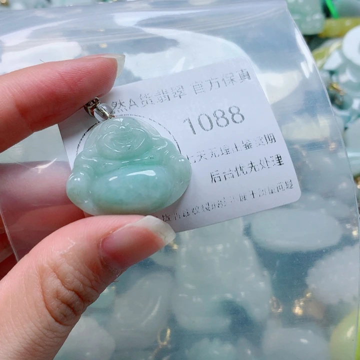 翡翠戒指未镶嵌翡翠