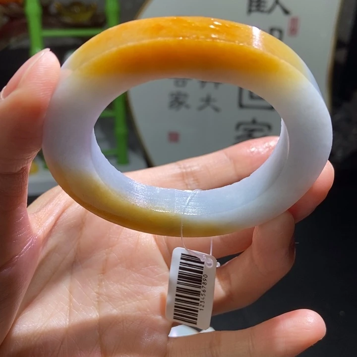 定制翡翠未镶嵌手镯定制