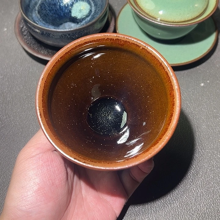 茶盏好想和她谈一下心