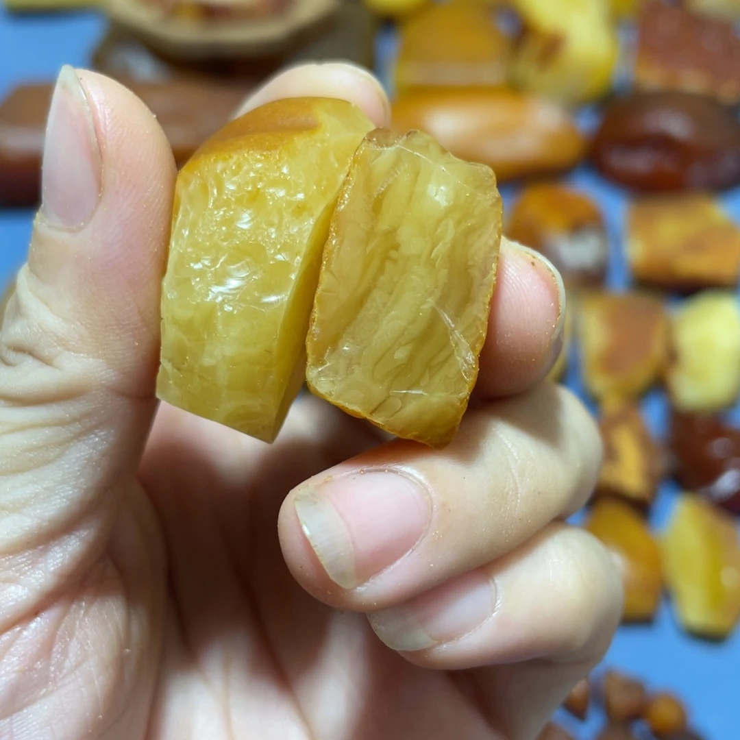 财***下定制蜜蜡未镶嵌珠