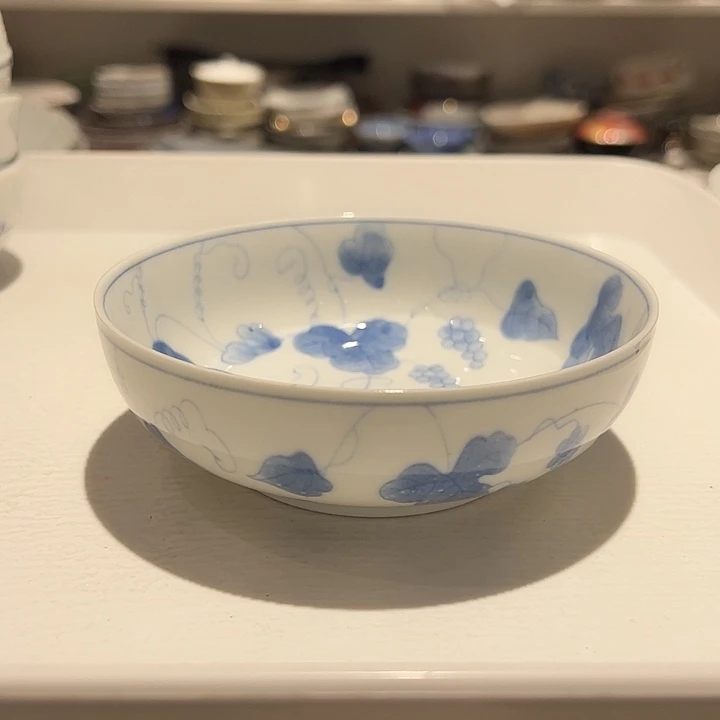 阳***媚瓷内外绘青花小钵碗2个