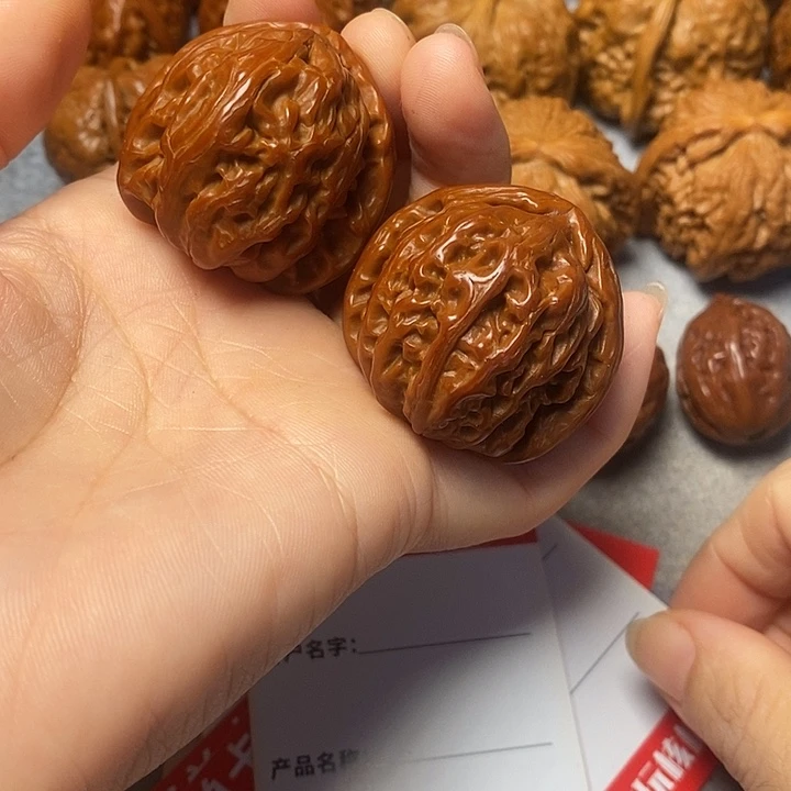 吊坠文玩核桃白狮