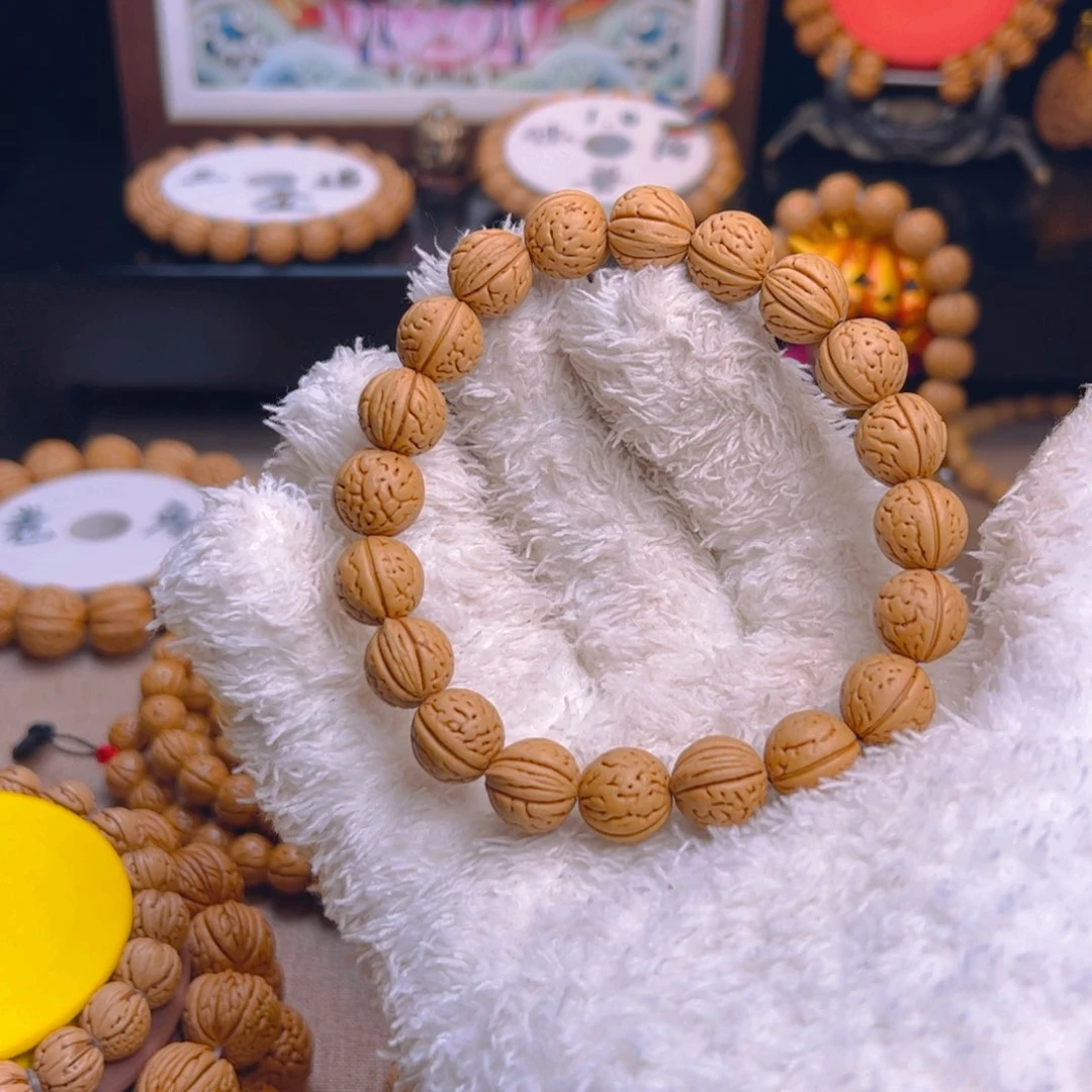 桃核手串駒***丶1.3小肌肉野生