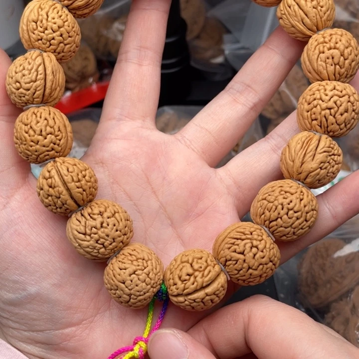 文玩核桃吊坠核桃