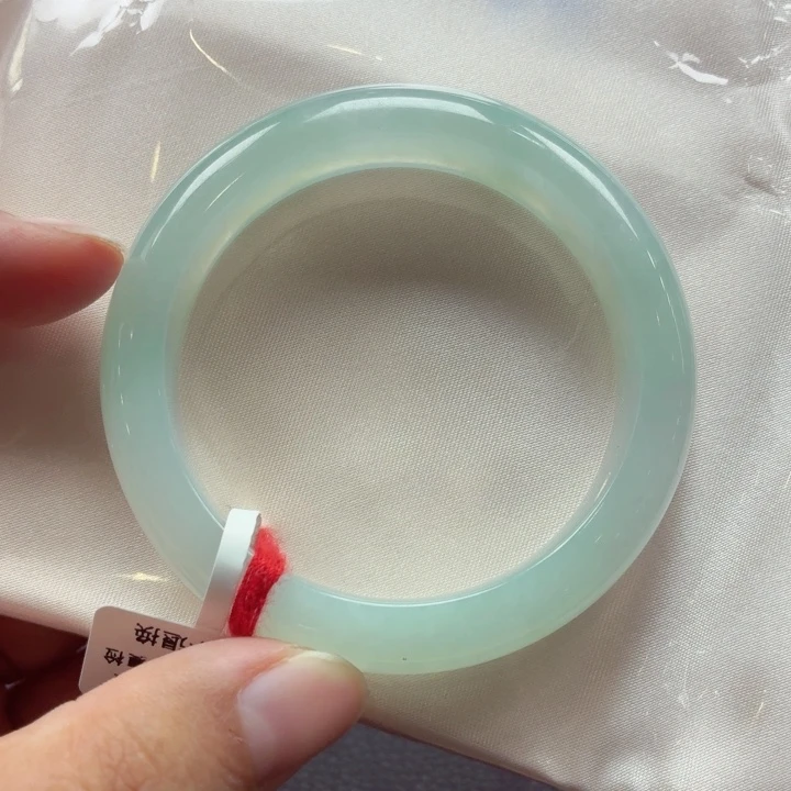 翡翠未镶嵌手镯天然缅甸A货翡翠