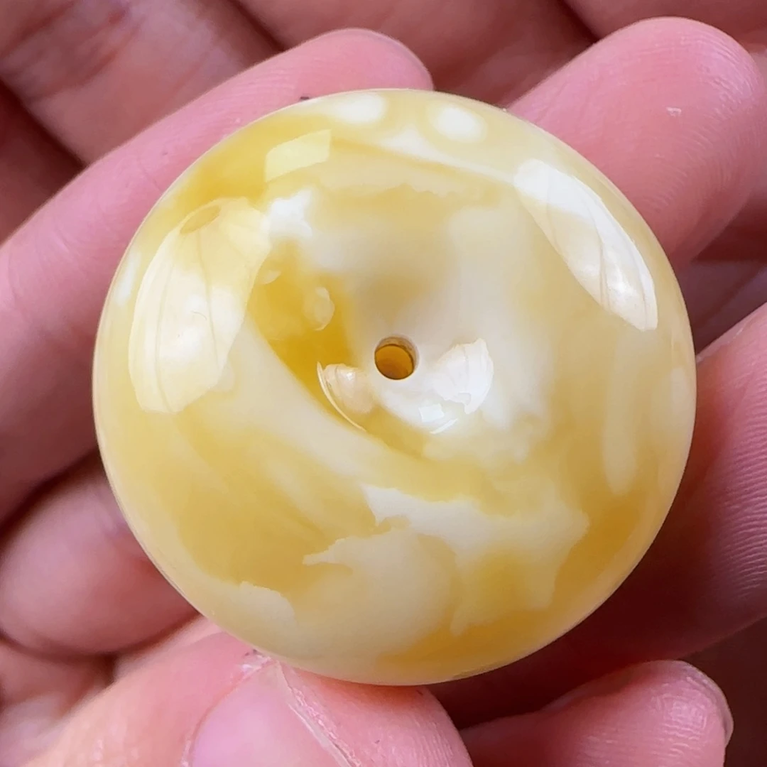 琥珀裸石未镶嵌蜜蜡