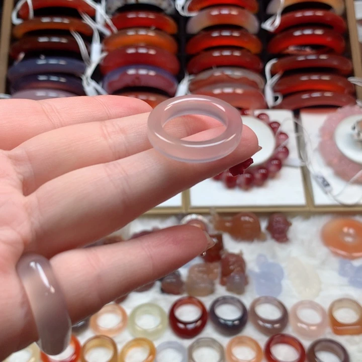 玛瑙/玉髓手镯未镶嵌譚*譚