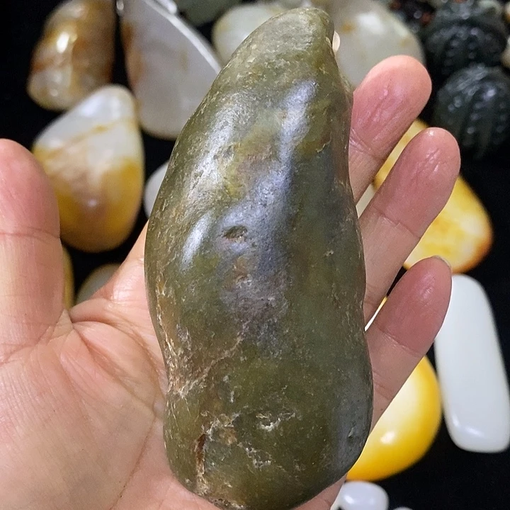 未镶嵌和田玉（糖玉）挂件