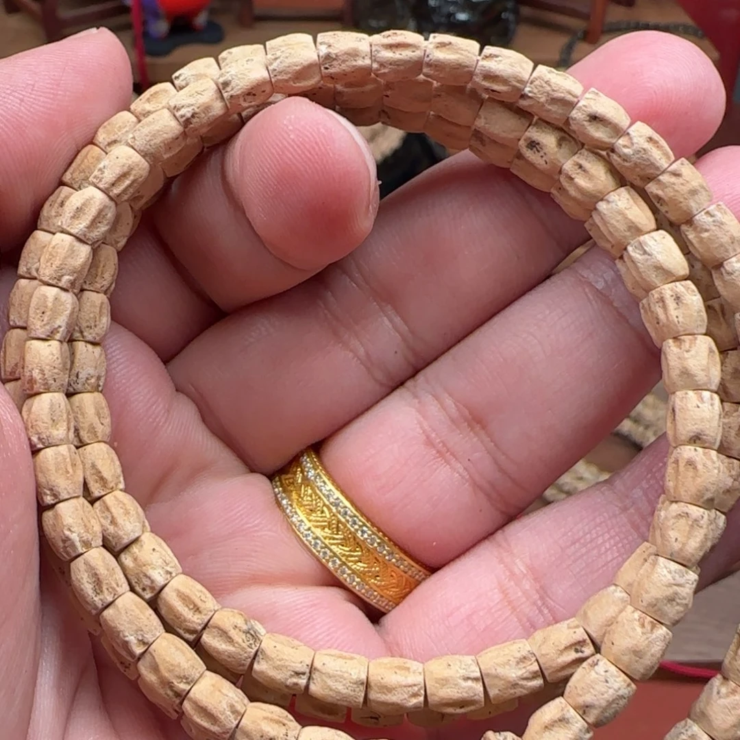 P***兵吊坠柏香籽/百香籽