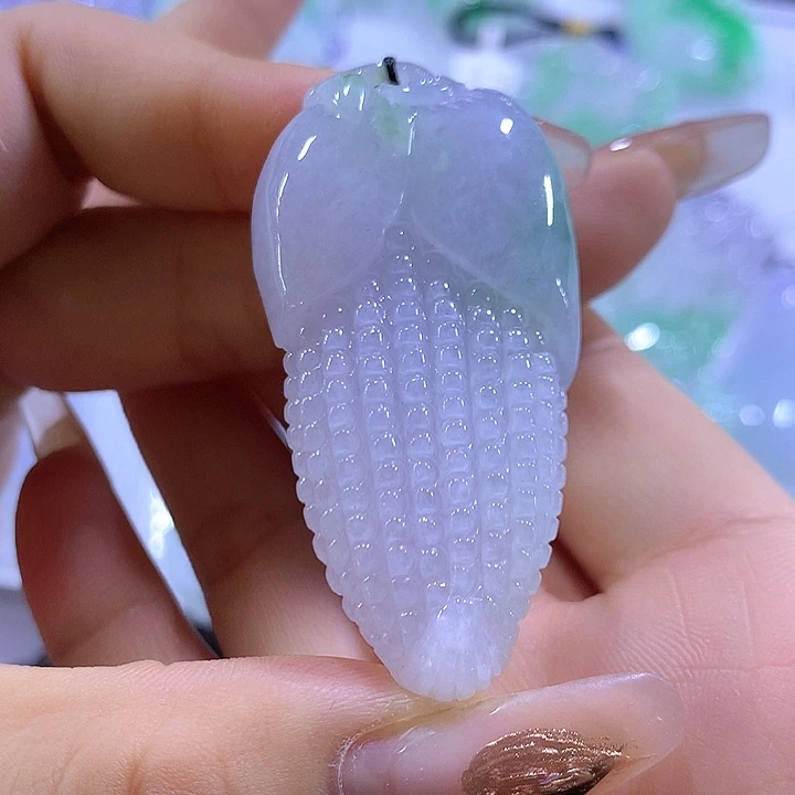 翡翠未镶嵌颈饰天然翡翠A货吊坠