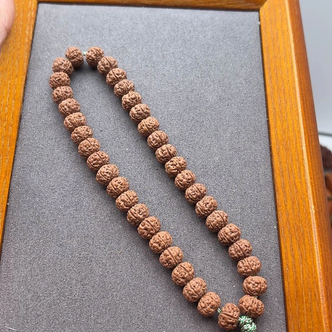 金刚菩提吊坠老树王手串