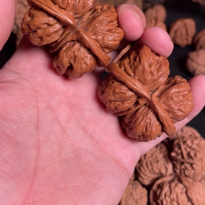 文玩核桃把件广*核桃