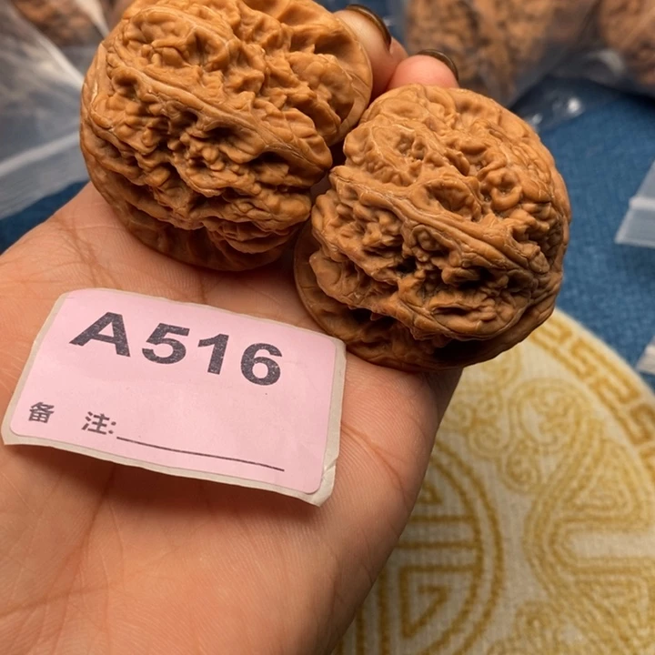 文玩核桃吊坠核桃