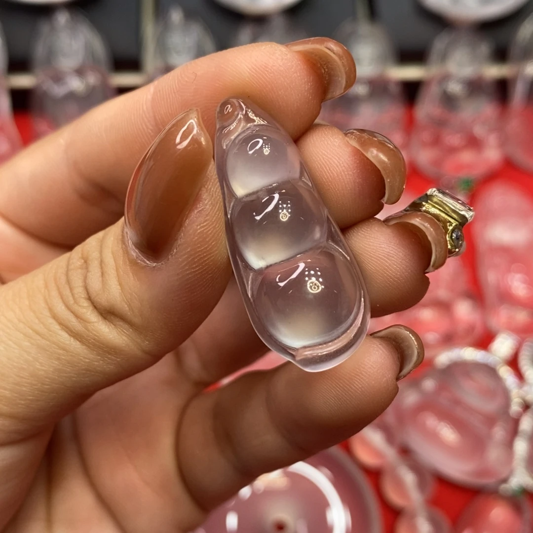 石英质玉未镶嵌吊坠