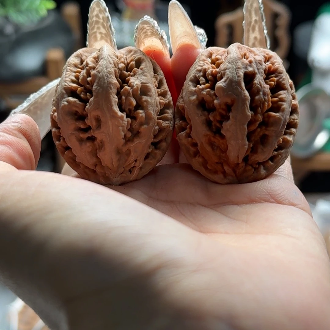 文玩核桃把件关东木子楸百核175