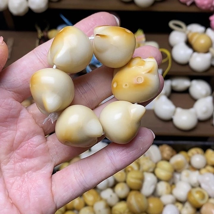 吊坠菩提根/象牙果