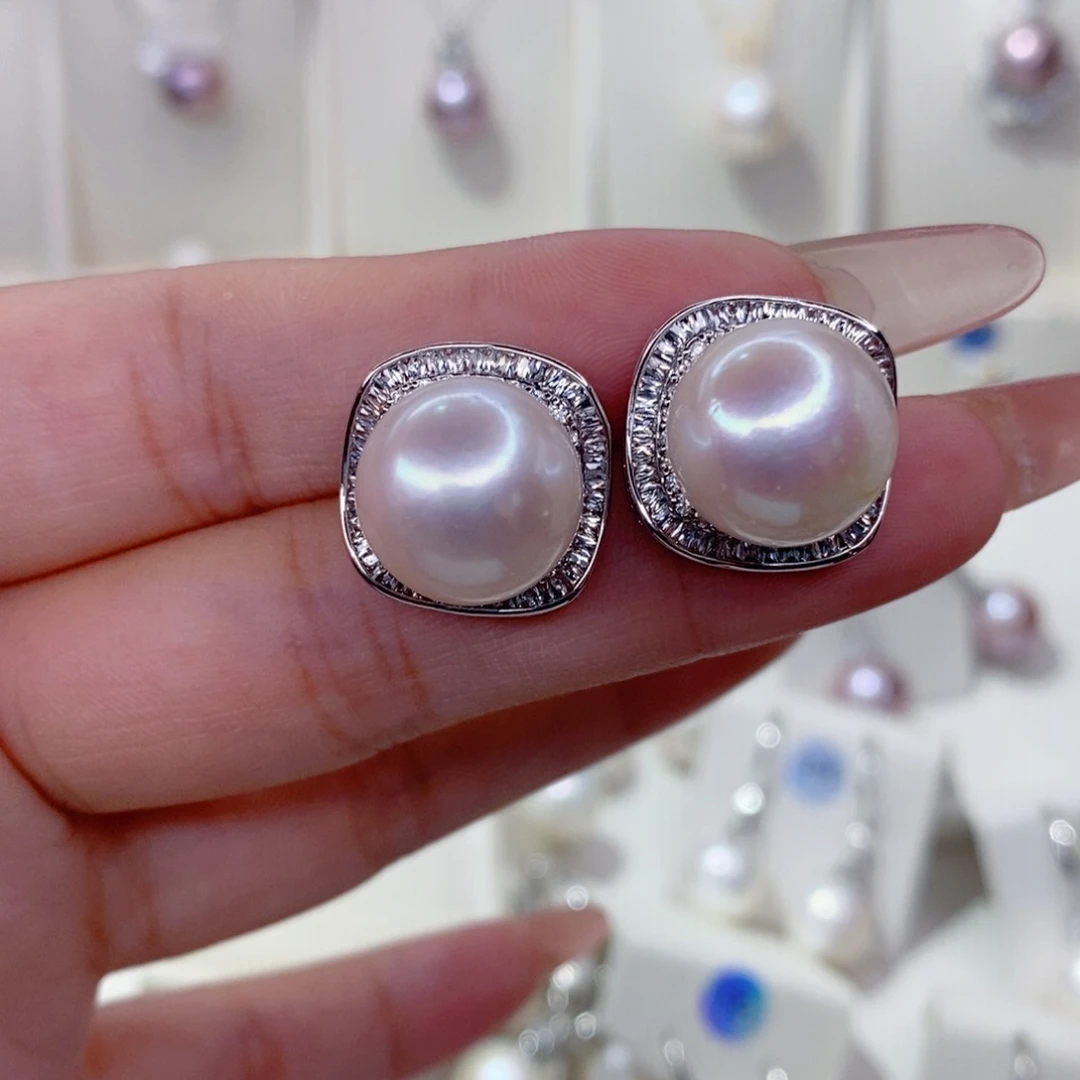未镶嵌淡水珍珠耳饰